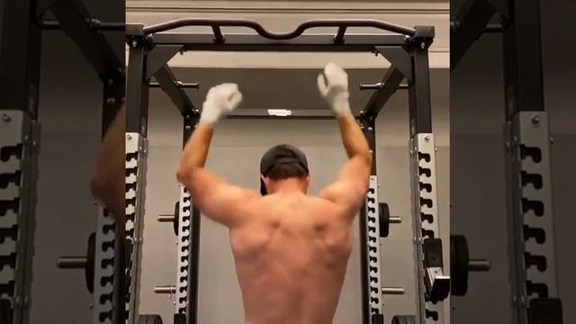 mark wahlberg Inspired to be better!! The old fashioned way. смотреть онлайн
