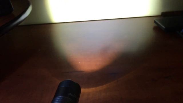 Gearbest UltraFire Cree XML T6 1800Lm Zooming LED Flashlight смотреть онлайн