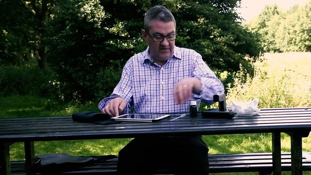 ioLight demonstration: portable high resolution microscope смотреть онлайн
