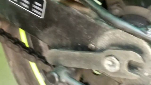 Pulsar NS 200 Chain Adjustment