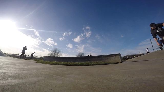 Skate Sunday 3 смотреть онлайн
