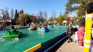 Парк развлечений Диво Остров, аттракцион машинки, колесо обозрения, водные аттракционы.