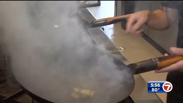 How to make spicy udon noodles recipe by Kaori смотреть онлайн