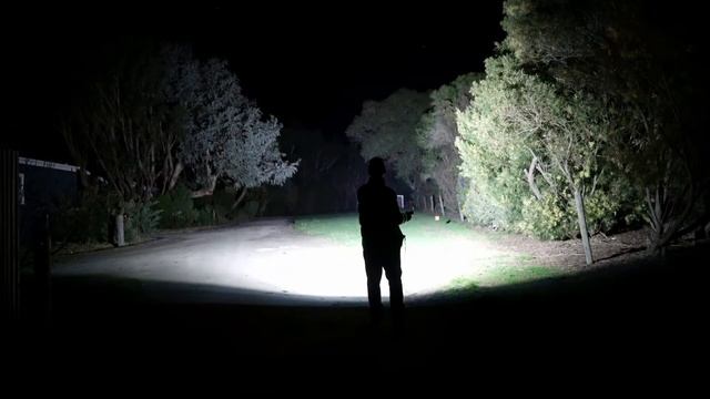 Imalent MS03: The Brightest EDC Light in the world! 13,000 Lumens смотреть онлайн