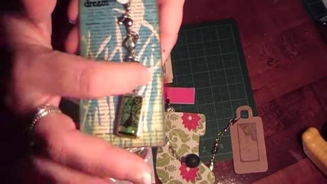 November Charm Swap Group 4.MOD смотреть онлайн