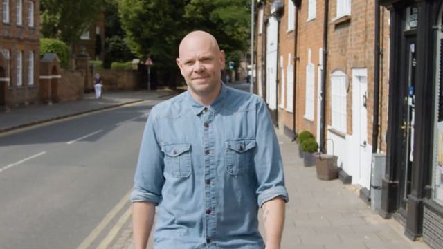 Chef Tom Kerridge opens new restaurant The Bull & Bear in Stock Exchange Hotel смотреть онлайн