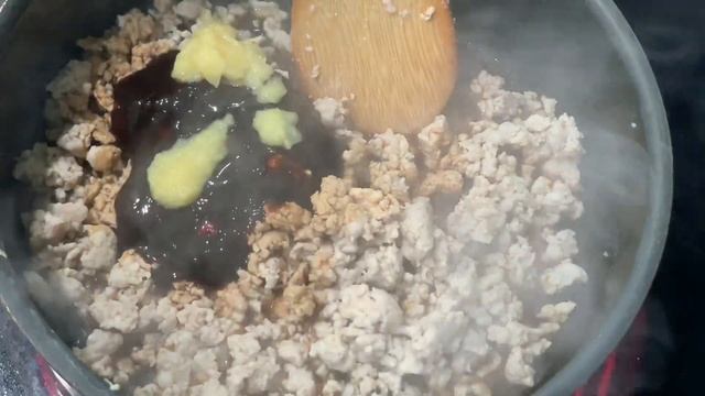 OFFICIAL P.F. Chang’s Chicken Lettuce Wraps Recipe !!!! P.F. Chang’s CopyCat Chicken Lettuce Wraps смотреть онлайн
