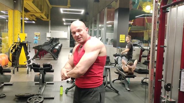 Тренировка Дельт от FIZIKa. Средняя и Задняя Дельты смотреть онлайн