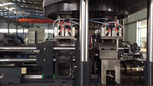 Máquina de moldeo por soplado, para fabricación botellas PC, Tritan, PETG material смотреть онлайн