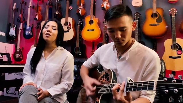 Taylor Swift - "Safe & sound" (cover by Binazir Ablaeva & Tagir Yuldashev) смотреть онлайн