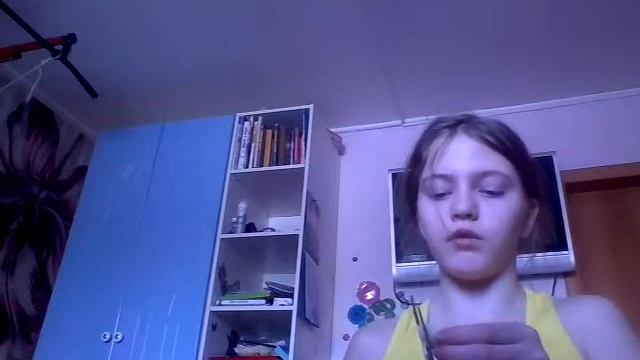 Творим с Катей!!!Самодельный стикер или наклейка смотреть онлайн