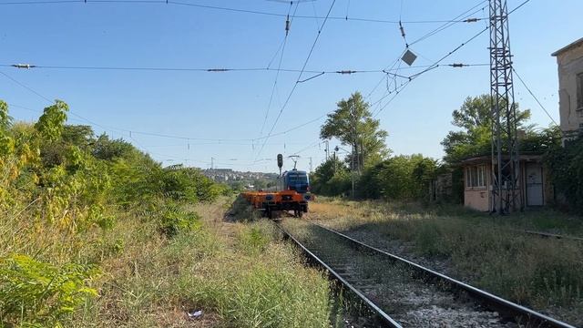 80 065 като ИзЛ 90992 пристига в Русе Запад / 80 065 as IL 90992 arrives at Ruse West смотреть онлайн