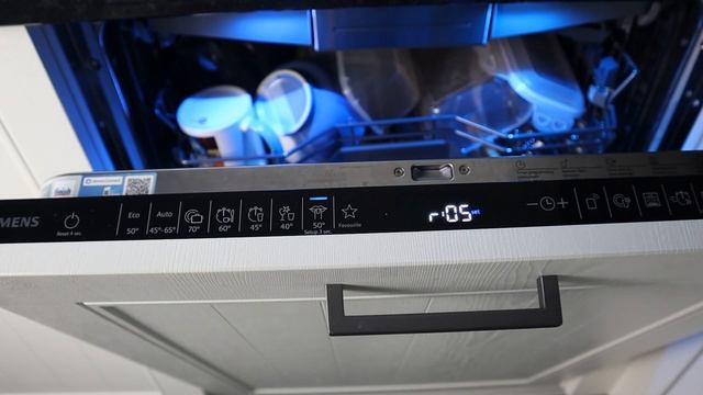 Siemens / Bosch / Neff Geschirrspüler einstellen - Spülmaschine Wasserhärte, Klarspüler & Trocknung смотреть онлайн