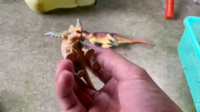 Hunting Found Jurassic World Ev 2: Stegosaurus, Velociraptor , T-rex, King Kong, Sinoceratops смотреть онлайн
