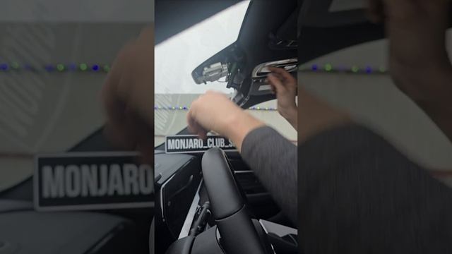 Установка штатного видеорегистратора на Geely Monjaro смотреть онлайн