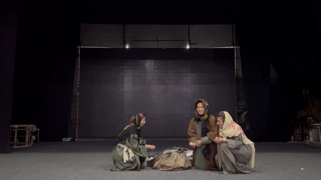 Б.Садықов атындағы №112 жалпы орта мектеп “Алжир” драмасы смотреть онлайн