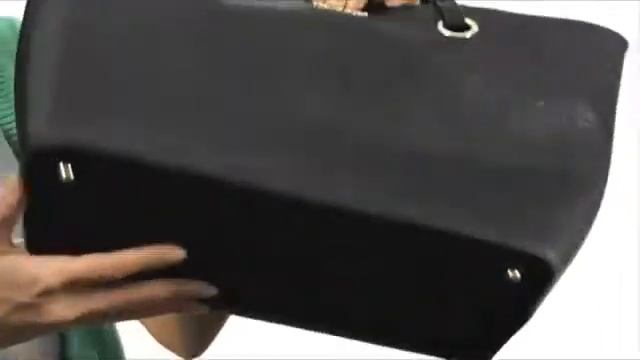 Calvin Klein Key Item Saff Tote SKU#:8216193 смотреть онлайн