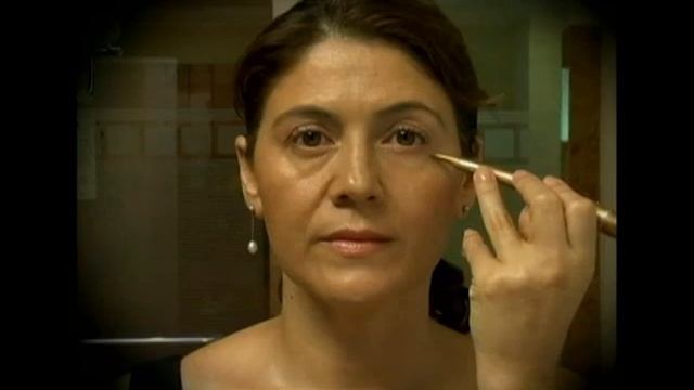 SUNSHINE: Diminishes fine lines and wrinkles. смотреть онлайн