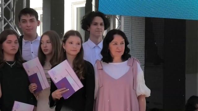 Выпускной 9-х классов — 2024 в Образовательном центре «Горностай» смотреть онлайн