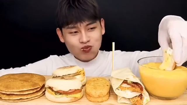 MUKBANG ASMR//ЕДА//МУКБАНГ//КОРЕЯ//ЗВУКИ ЕДЫ/АСМР смотреть онлайн