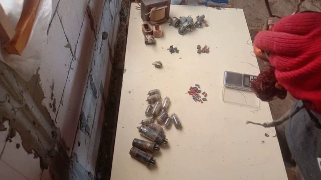Неизвестный телевизор Рекорд содержание драгметаллов смотреть онлайн