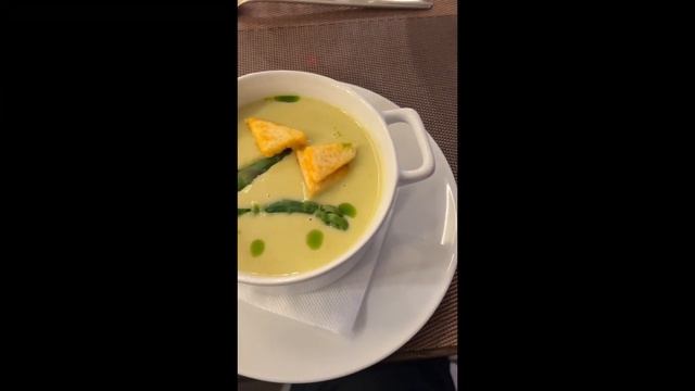 Ужин под французскую шарманку смотреть онлайн