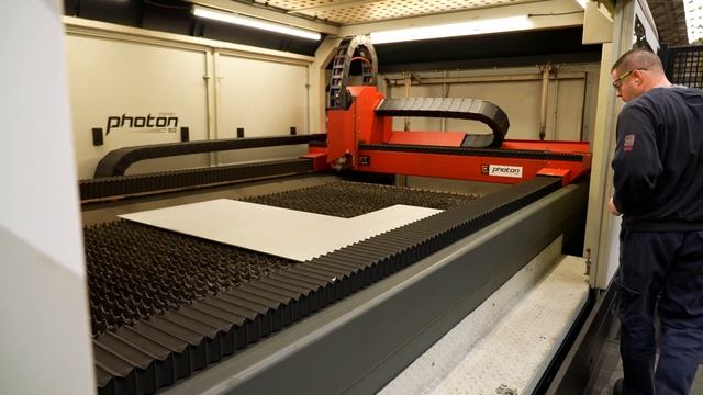 UK Testimonial ǀ Photon 5G 10kW Fiber Laser смотреть онлайн