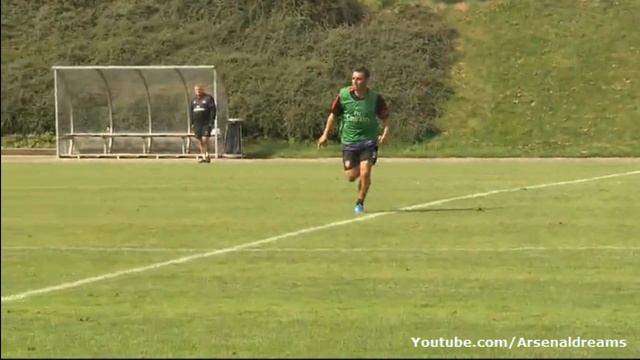 Santi Cazorla In Training смотреть онлайн