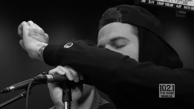 The Neighbourhood - Sweater Weather (Live)
