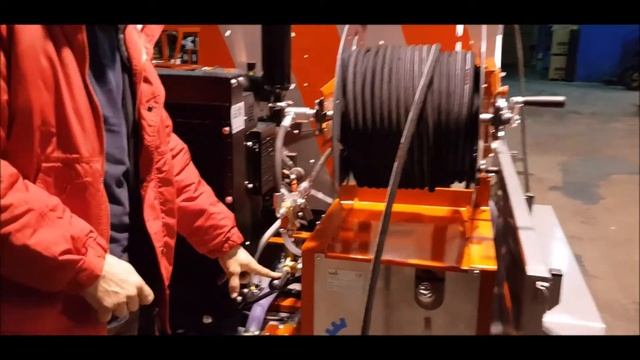 EQUIPO LIMPIEZA POR ALTA PRESIÓN DE AGUA, 36 L 250 BAR, MOTOR DIESEL 36 KW DE BASTAN TECNOLOGIES смотреть онлайн