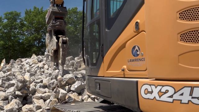 North America: Minimum-Swing CASE CX245D SR Built for Demo смотреть онлайн