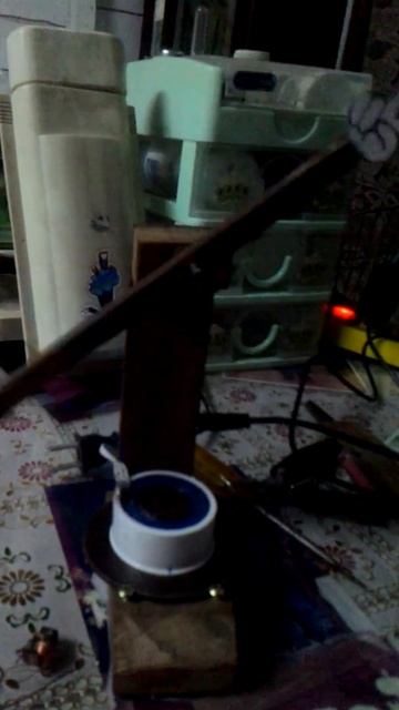 Con lắc điện tử - Electromagnetic Pendulum смотреть онлайн