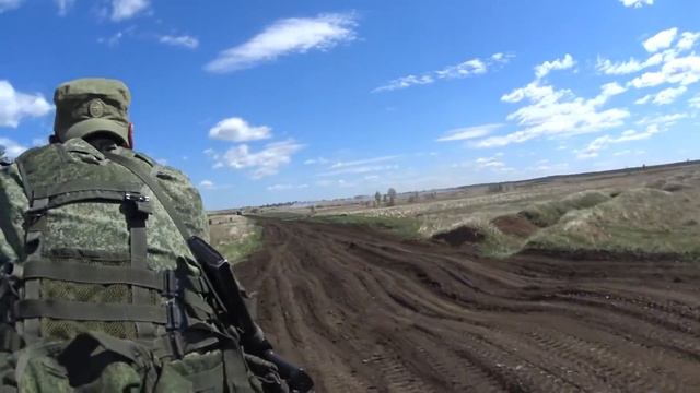 На Ближний Восток.. смотреть онлайн