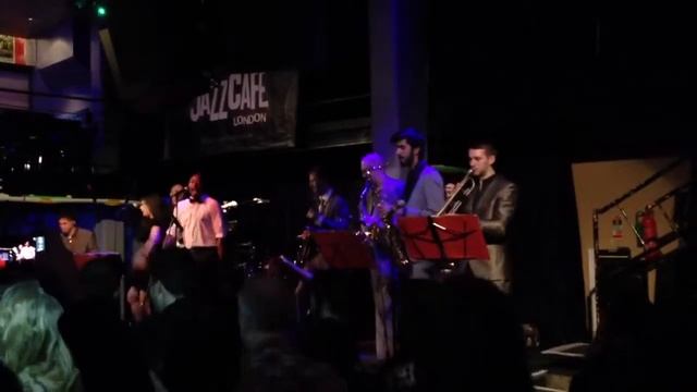Jezebel Sextet ft. Sulene Flemming & Matt Henry смотреть онлайн