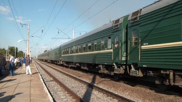 ЧС4Т-480 с поездом №247 Анапа — Москва смотреть онлайн