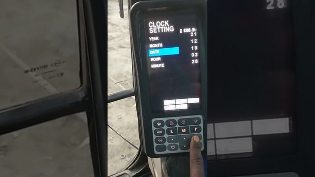 Dekhiye Kobelco 220XD ka Time khaise Set koro смотреть онлайн