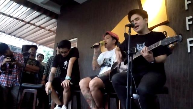 Pee Wee Gaskins - Kertas & Pena at SOLO RADIO смотреть онлайн