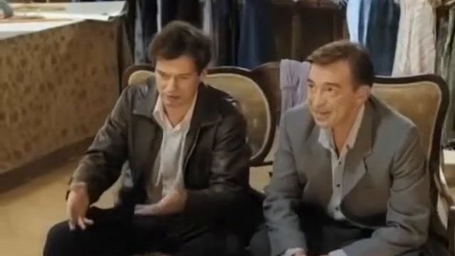 Атаманова Дарья в роли продавца смотреть онлайн