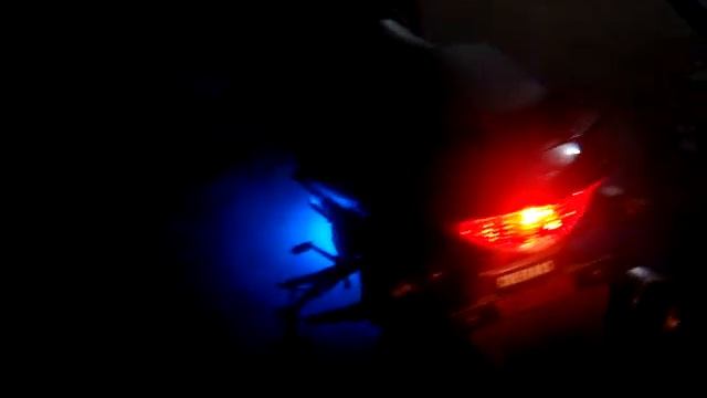 YAMAHA R15 with Neon смотреть онлайн