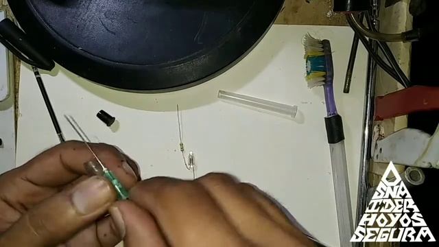 INVENTA TU DETECTOR DE FASE CASERO смотреть онлайн