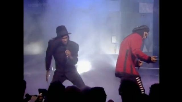 Milli Vanilli - Girl You Know It's True (Studio, TOTP) смотреть онлайн