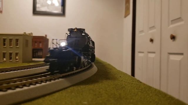 MTH Union Pacific Big Boy 4-8-8-4 #4014 смотреть онлайн