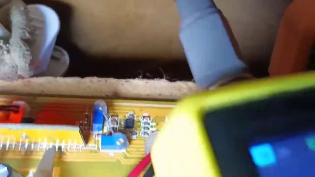 ИНВЕРТОР С 12 В ПРЕОБРАЗОВАНИЕ В 220 В смотреть онлайн