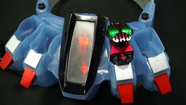 Tất cả Kamen rider đều dùng sức mạnh của Kamen rider decade ! смотреть онлайн