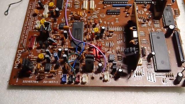 Сравнение DENON DCD -1610 с...DENON DCD -1610