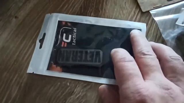 Emblemat velcro Helikon flaga Polska PVC gaszona Khaki (OD-FP4-RB-13) H #unboxing Militatia.pl смотреть онлайн