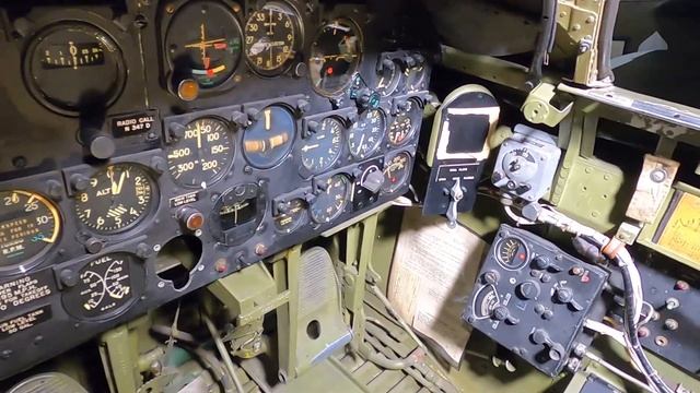 P-47D at NMUSAF Cockpit View смотреть онлайн