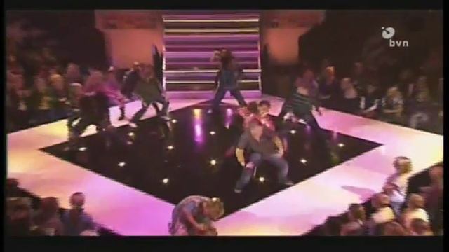 Thijs Snoek - Doe De Shake смотреть онлайн