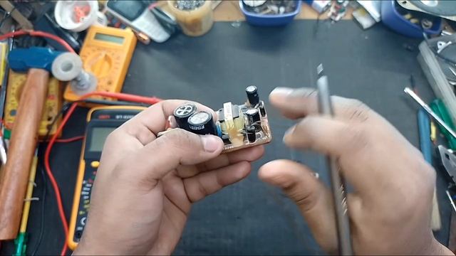 ⚠️ इसे Transistor or Mosfet समझने की गलती मत करना ll Schottky diode के बारे में जाने 😎 смотреть онлайн