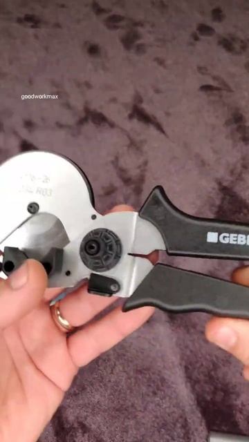 GEBERIT Mepla scissors with calibration and deburring mandrel 16-26mm смотреть онлайн